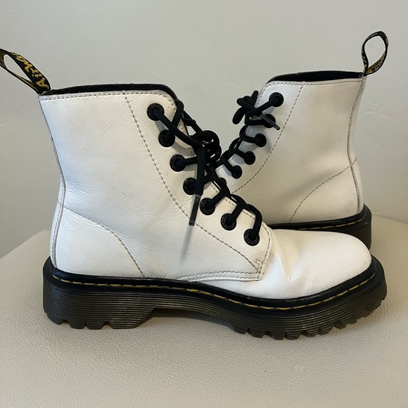 Martens Luana White Leather Lace Up Combat Boots Size
